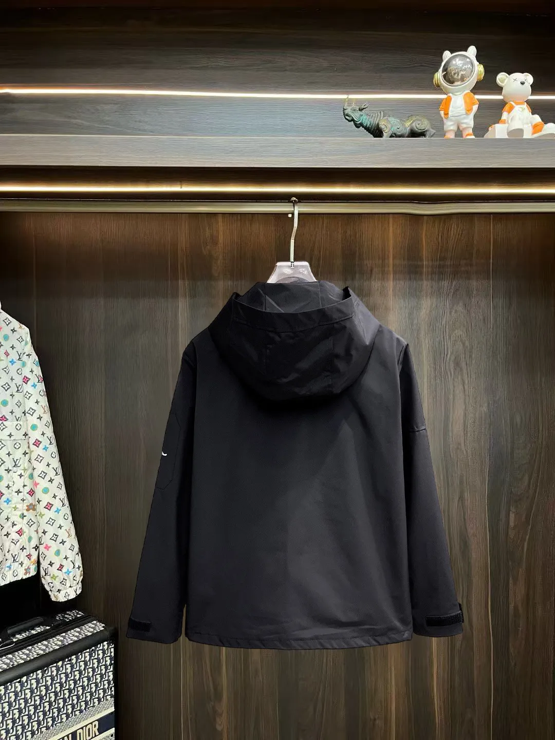 Same Style， ， 2026 New Arrival ，Original Premium Breathable ， ， ， Quality。 ， Sizes：M～3XL，